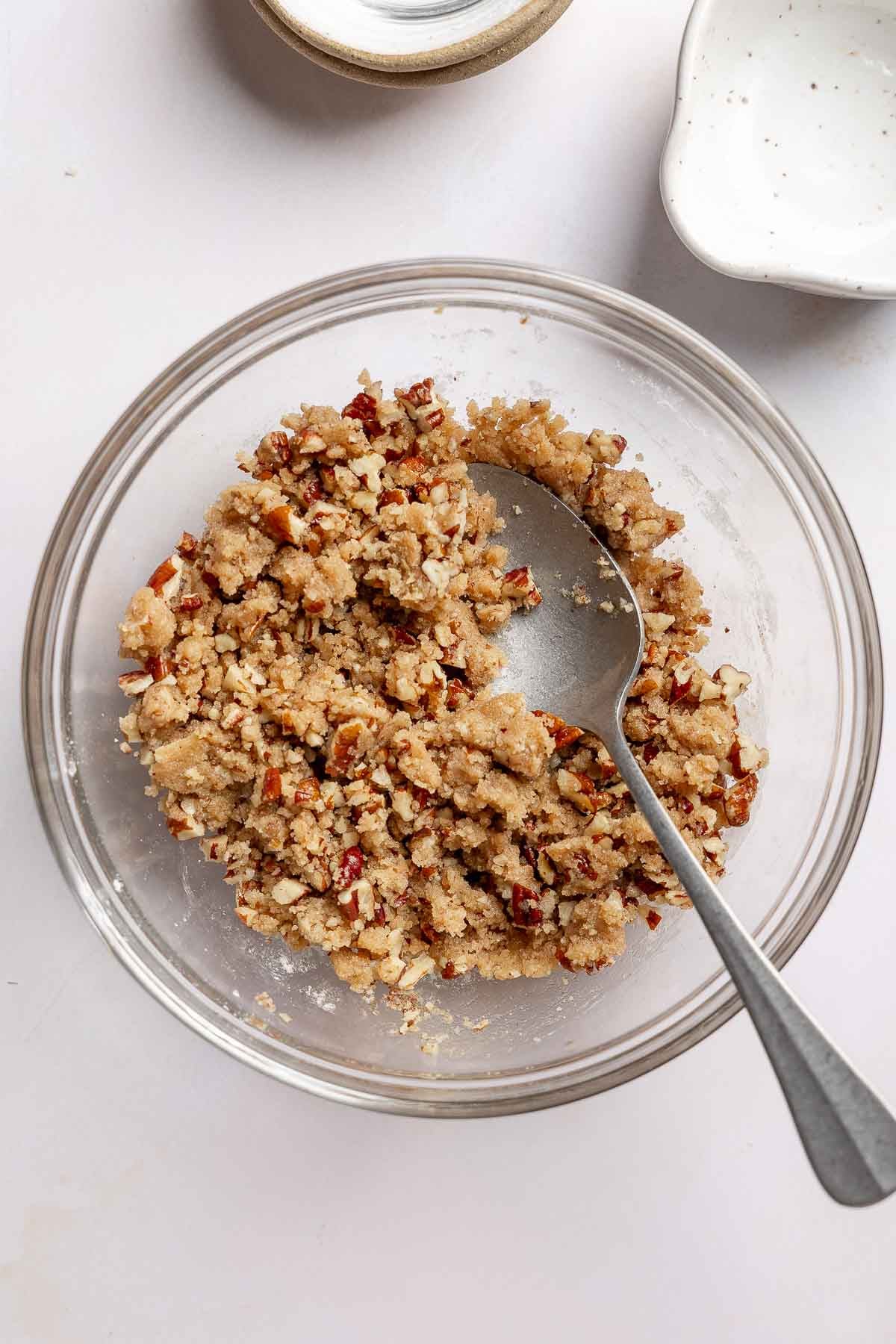 Streusel topping mixed in bowl.